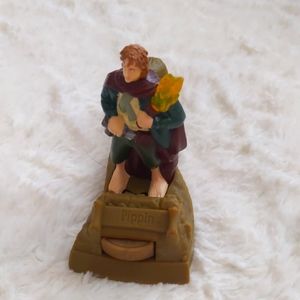 2001 Lord of the Rings Pippin Action Figure